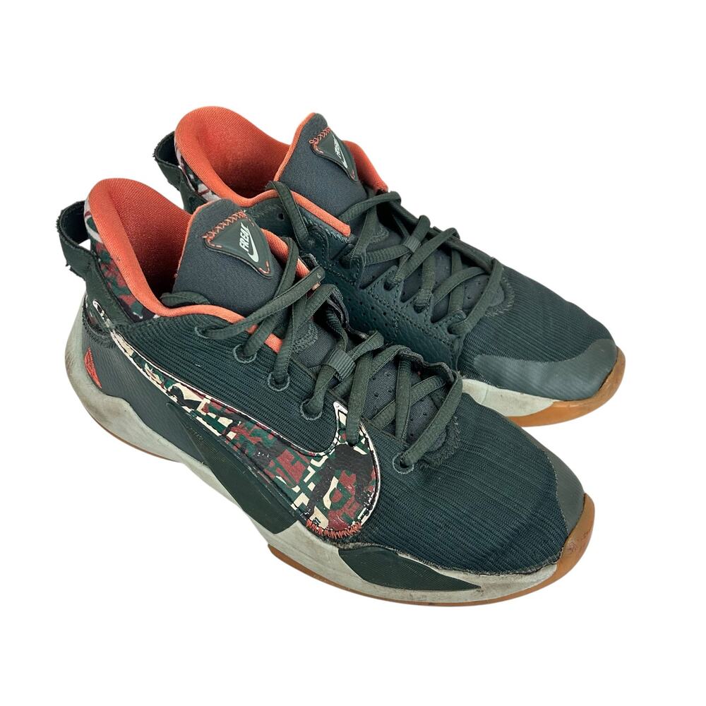 Nike Freak 2 GS Ashiko Green Camo Sneakers Sz 5Y